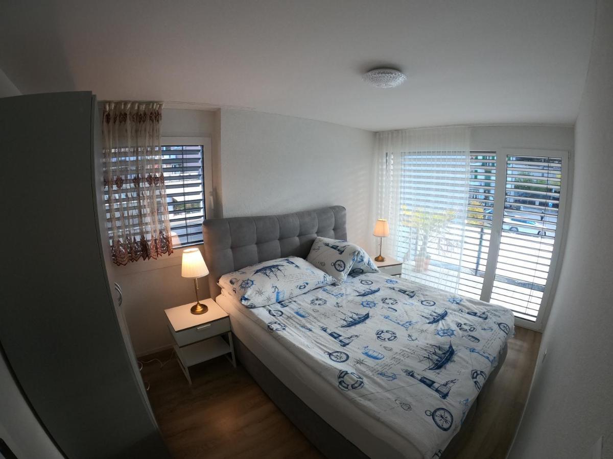אינטרלאקן The Golf Apartments מראה חיצוני תמונה