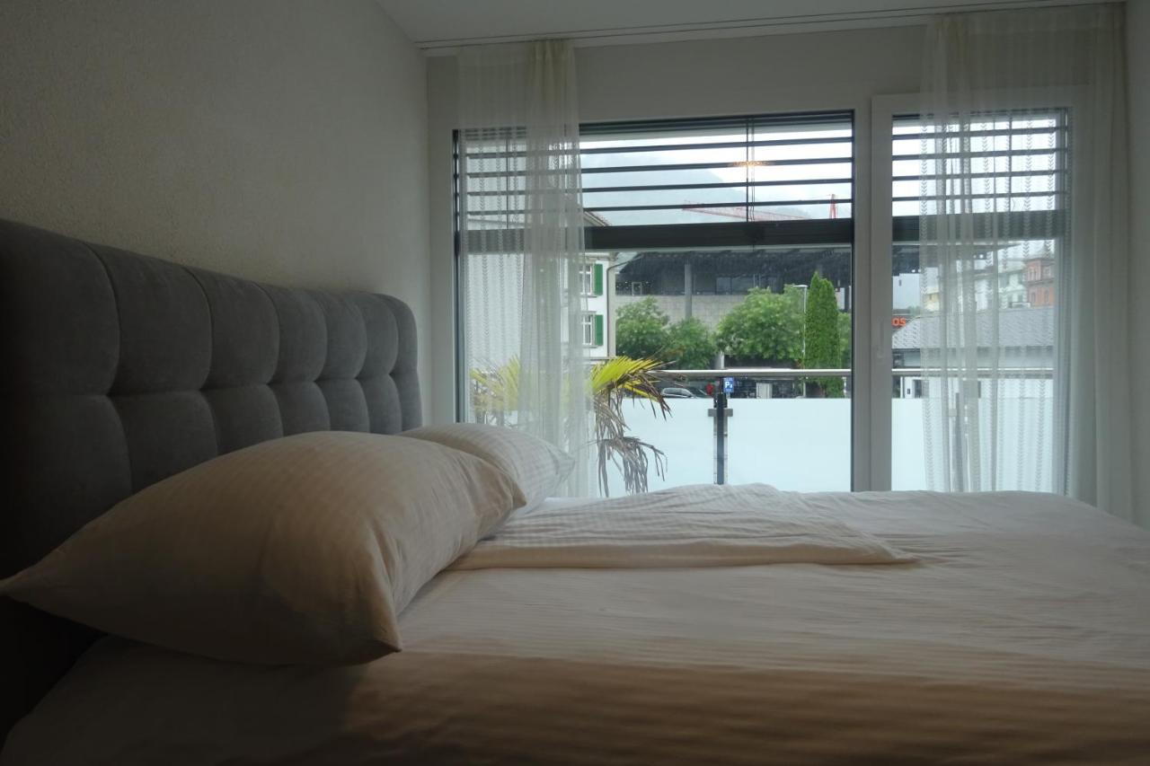 אינטרלאקן The Golf Apartments מראה חיצוני תמונה
