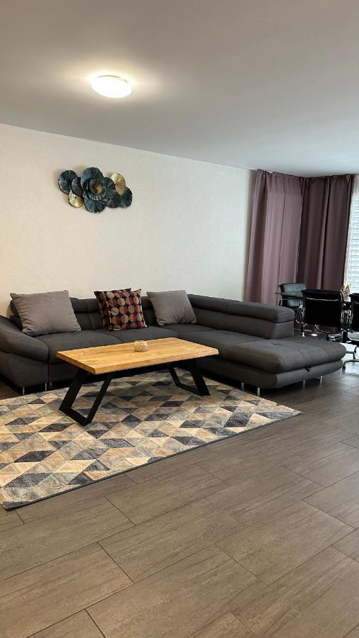 אינטרלאקן The Golf Apartments מראה חיצוני תמונה